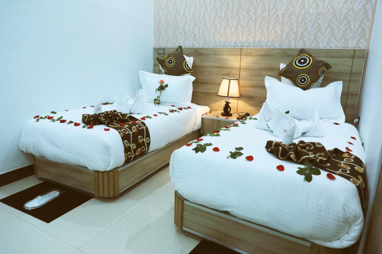 Riverland Hotel Bahir Dar Exterior photo