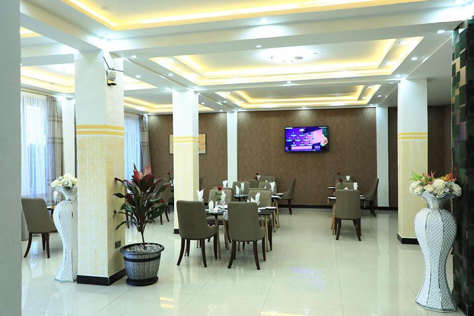Riverland Hotel Bahir Dar Exterior photo